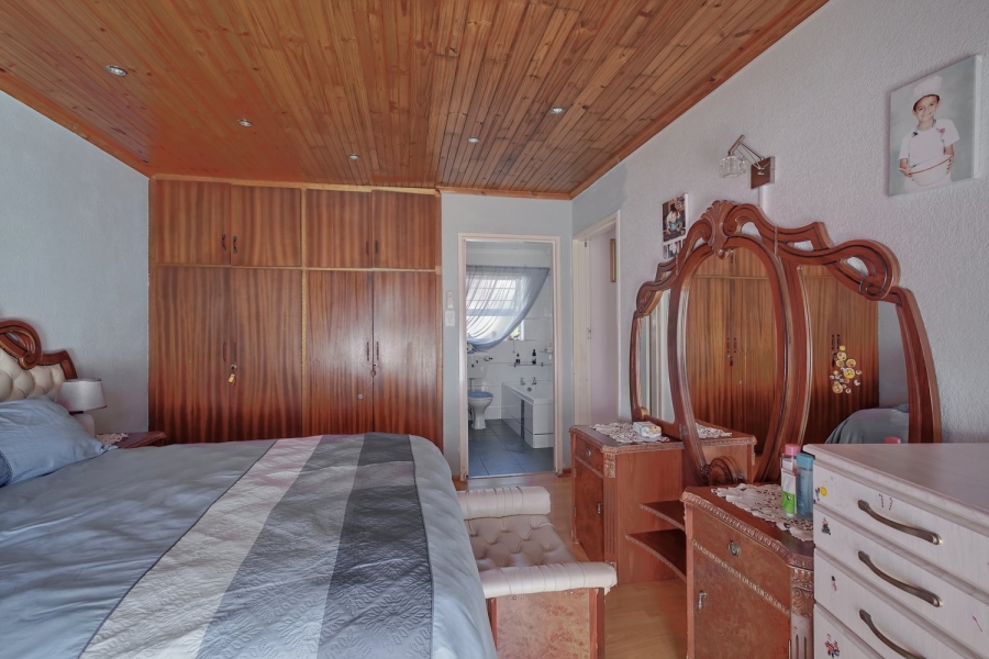 4 Bedroom Property for Sale in Palm Ridge Eastern Cape